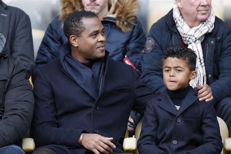 kluivert zoontje nike|Shane Kluivert (9) versiert contract bij Nike .